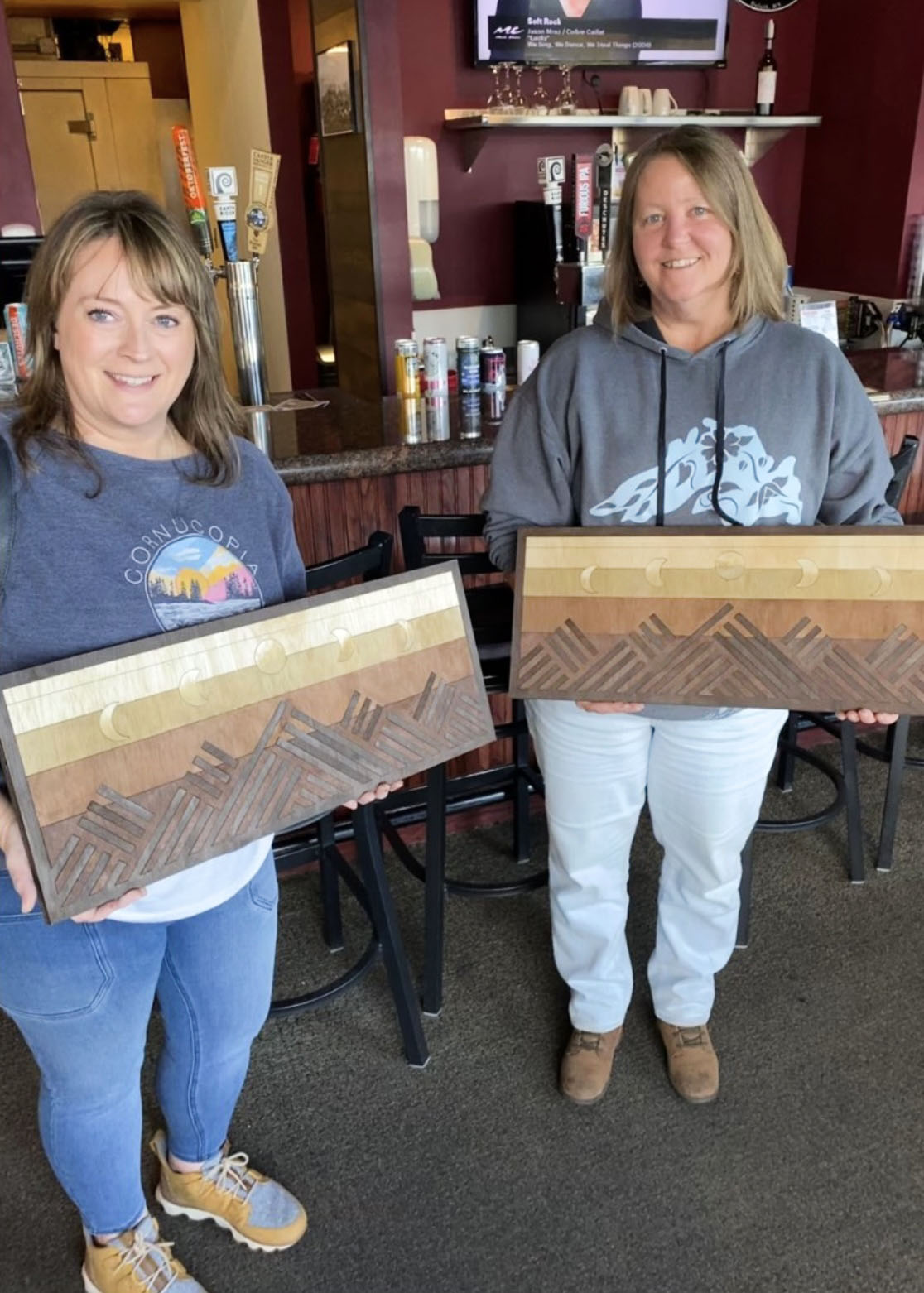 Jericho Wood Mosaic Class at 2 Tall Tavern | Feb. 11th @ 6:30pm | Cushing, MN